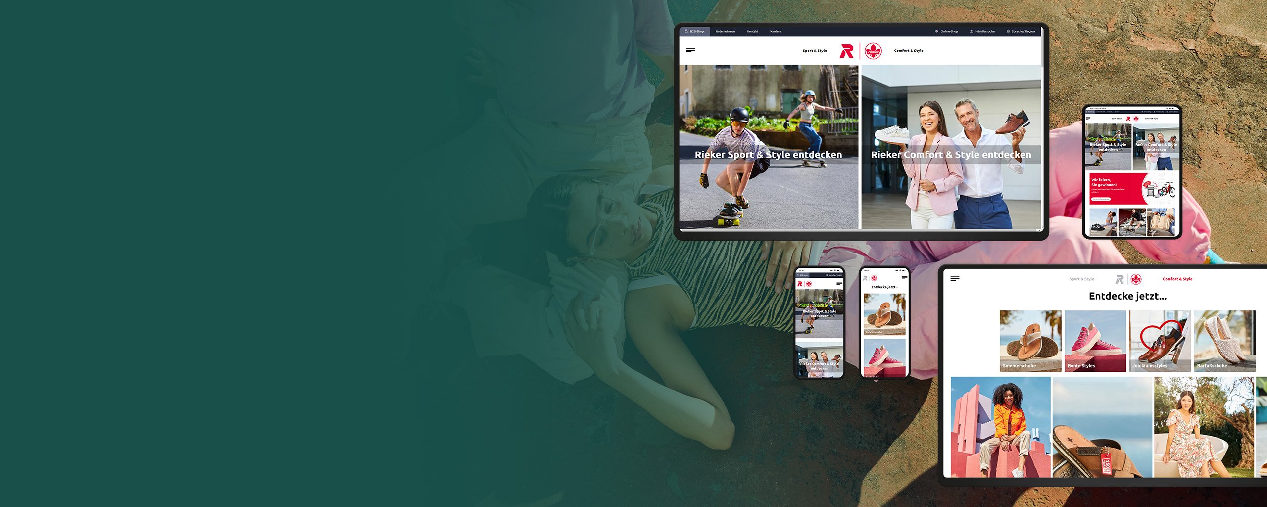 Zwei junge Frauen liegen entspannt auf dem Boden mit Überlagerung von Website-Mockups